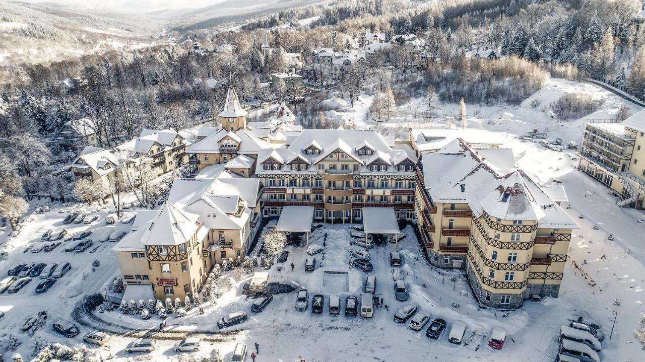 St Lukas Medical & Spa Świeradów-Zdrój エクステリア 写真